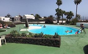 Basement Apartment Very Large Fantastic Location