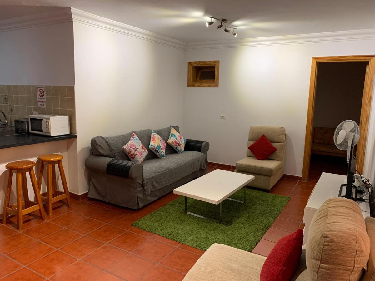 Basement Apartment Very Large Fantastic Location Playa Blanca  Esterno foto